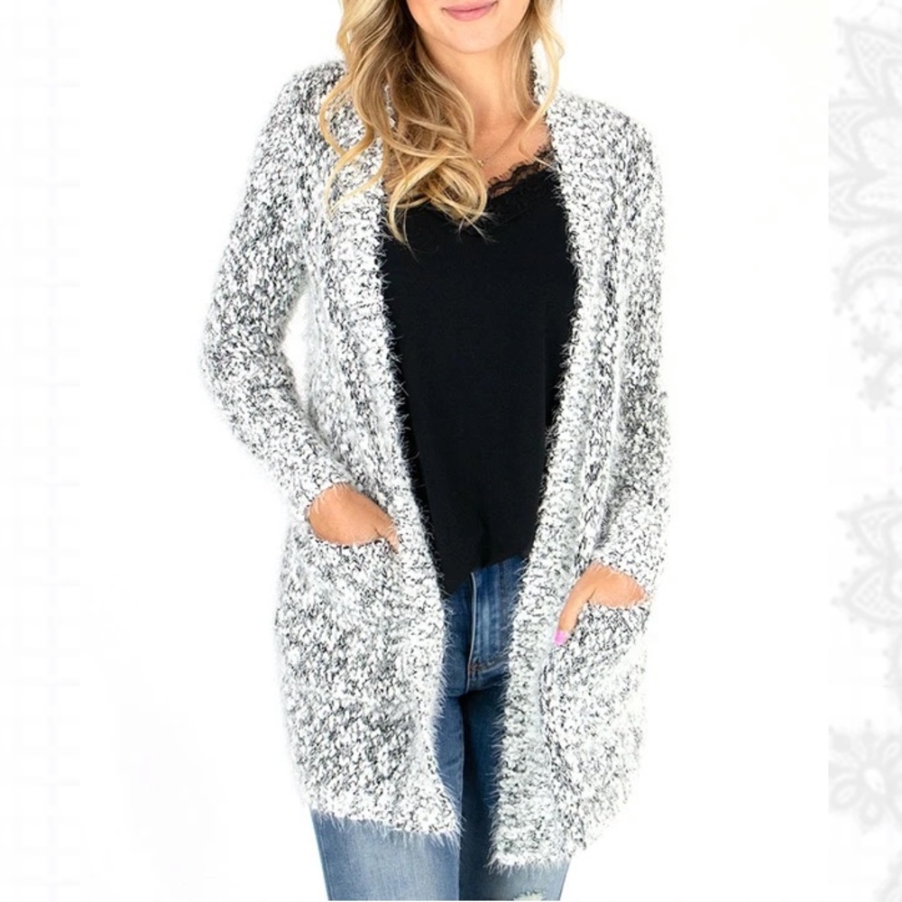 Grace & Lace Wubby Cardigan, M